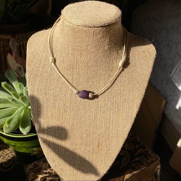 Purple Agate pearl white leather Choker - Picture 2 of 6